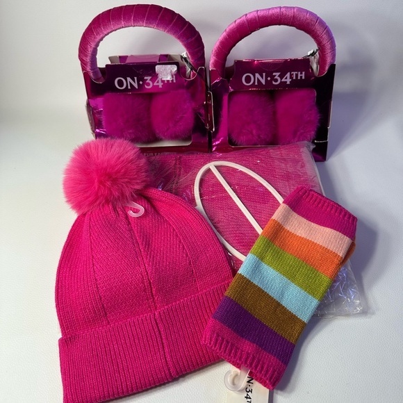 ON 34th Accessories - 5 PIECE SET WOMEN’S PINK WINTER GIFT SET, KNIT SCARF, HAT & GLOVES, 2 EARMUFFS
